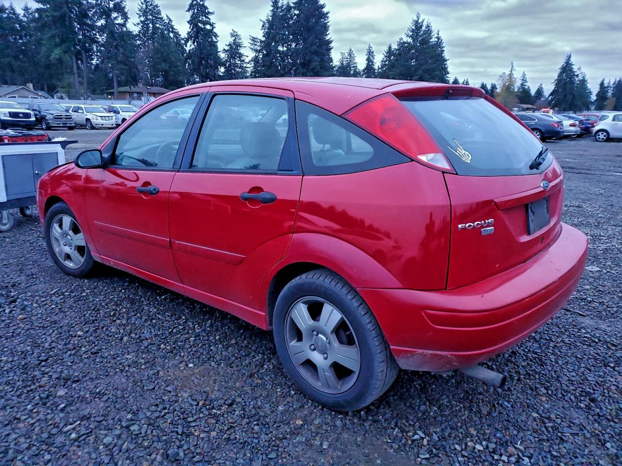 Lot #3315919081 2005 FORD FOCUS ZX5