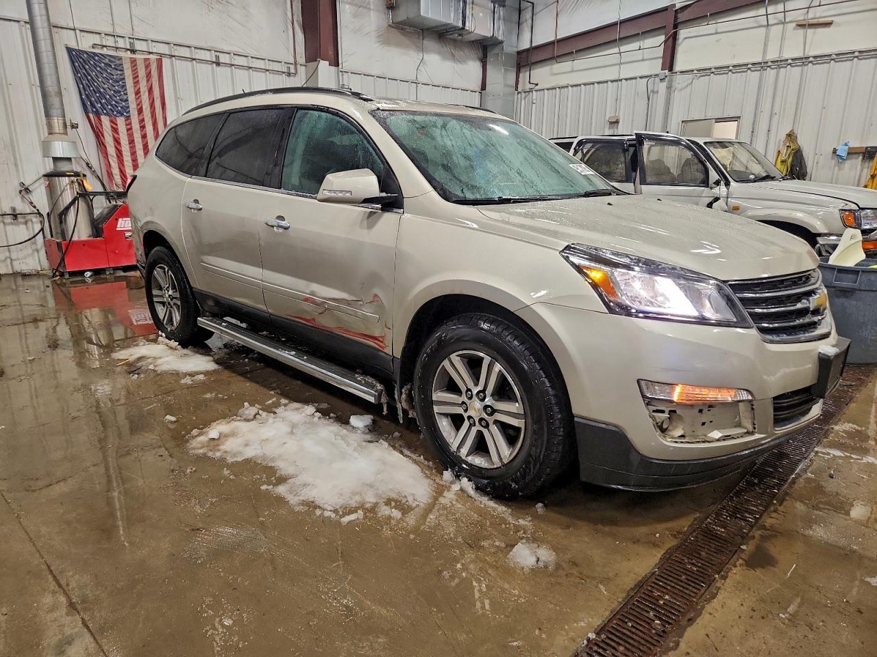 CHEVROLET TRAVERSE LT