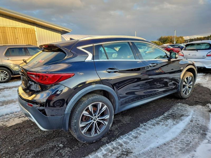 2018 INFINITI QX30 BASE #3304793315