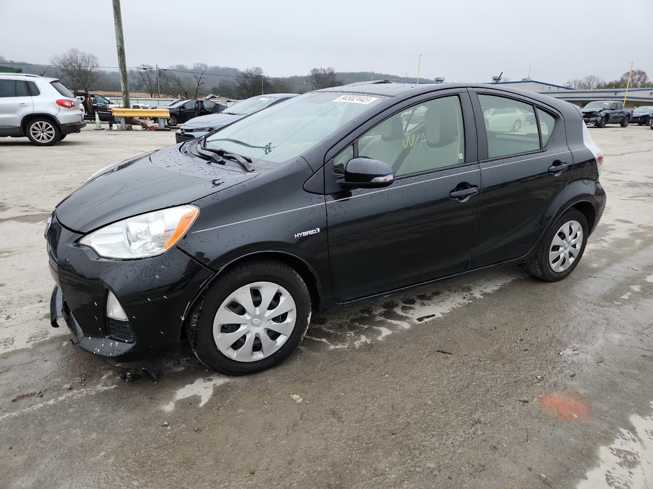 TOYOTA PRIUS C