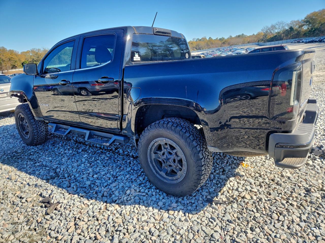 CHEVROLET COLORADO