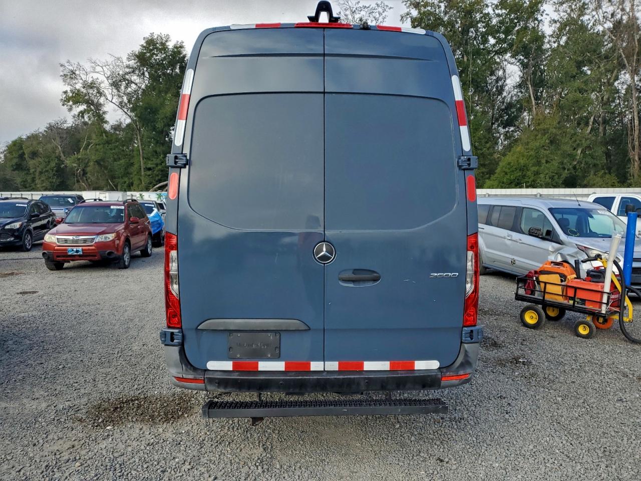 Lot #3318878966 2019 MERCEDES-BENZ SPRINTER 2