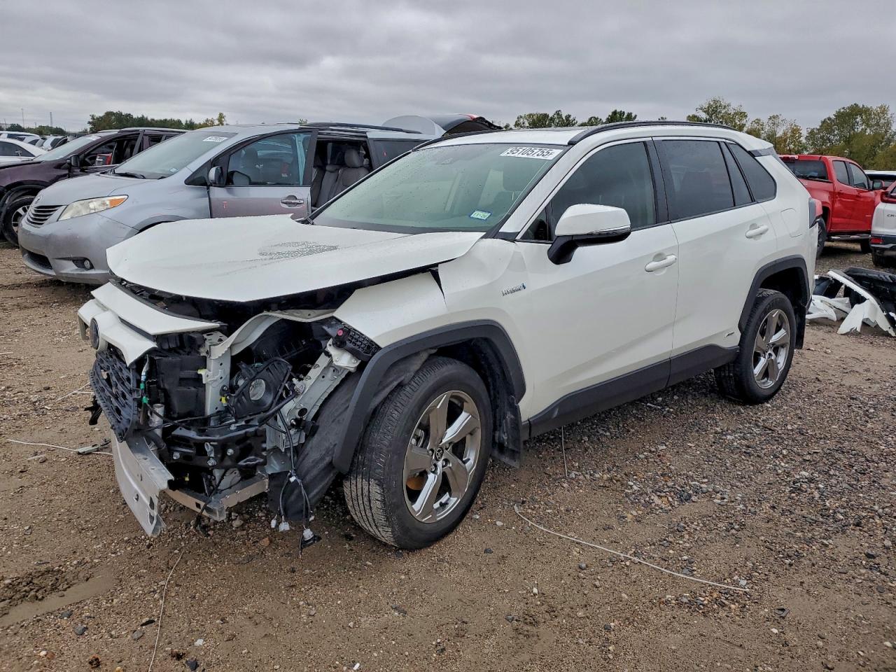 TOYOTA RAV4 XLE PREMIUM