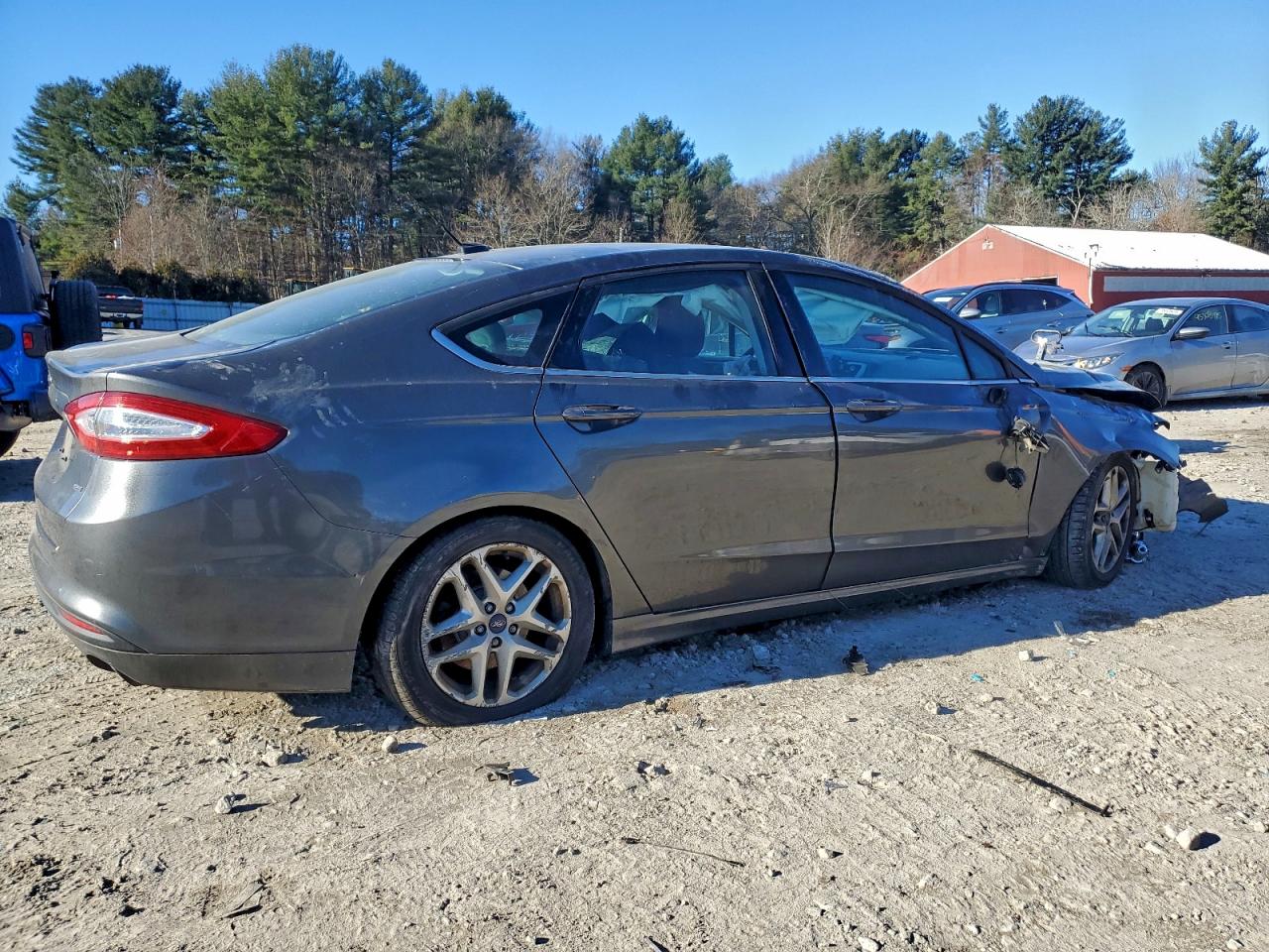 FORD FUSION SE