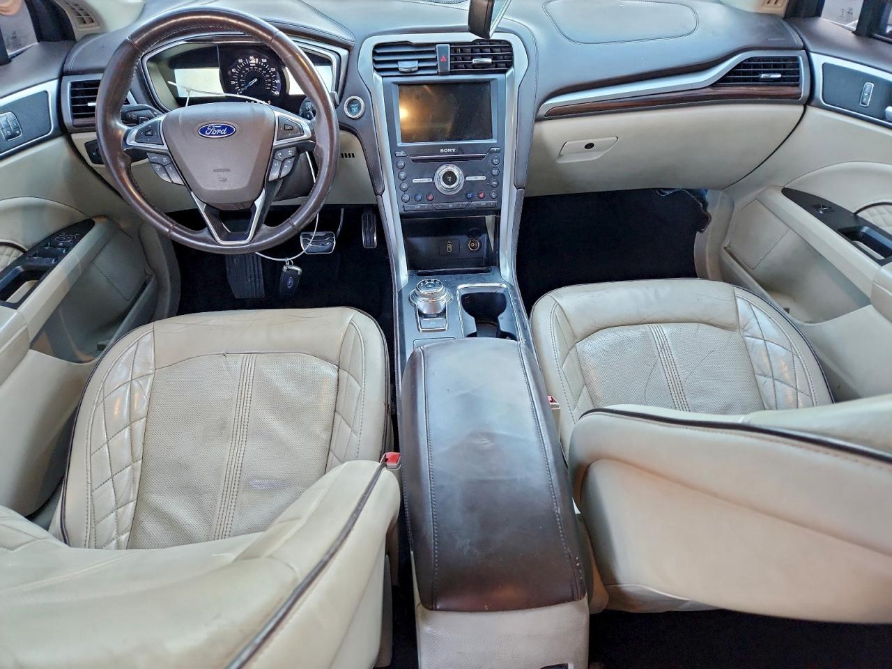 FORD FUSION TITANIUM