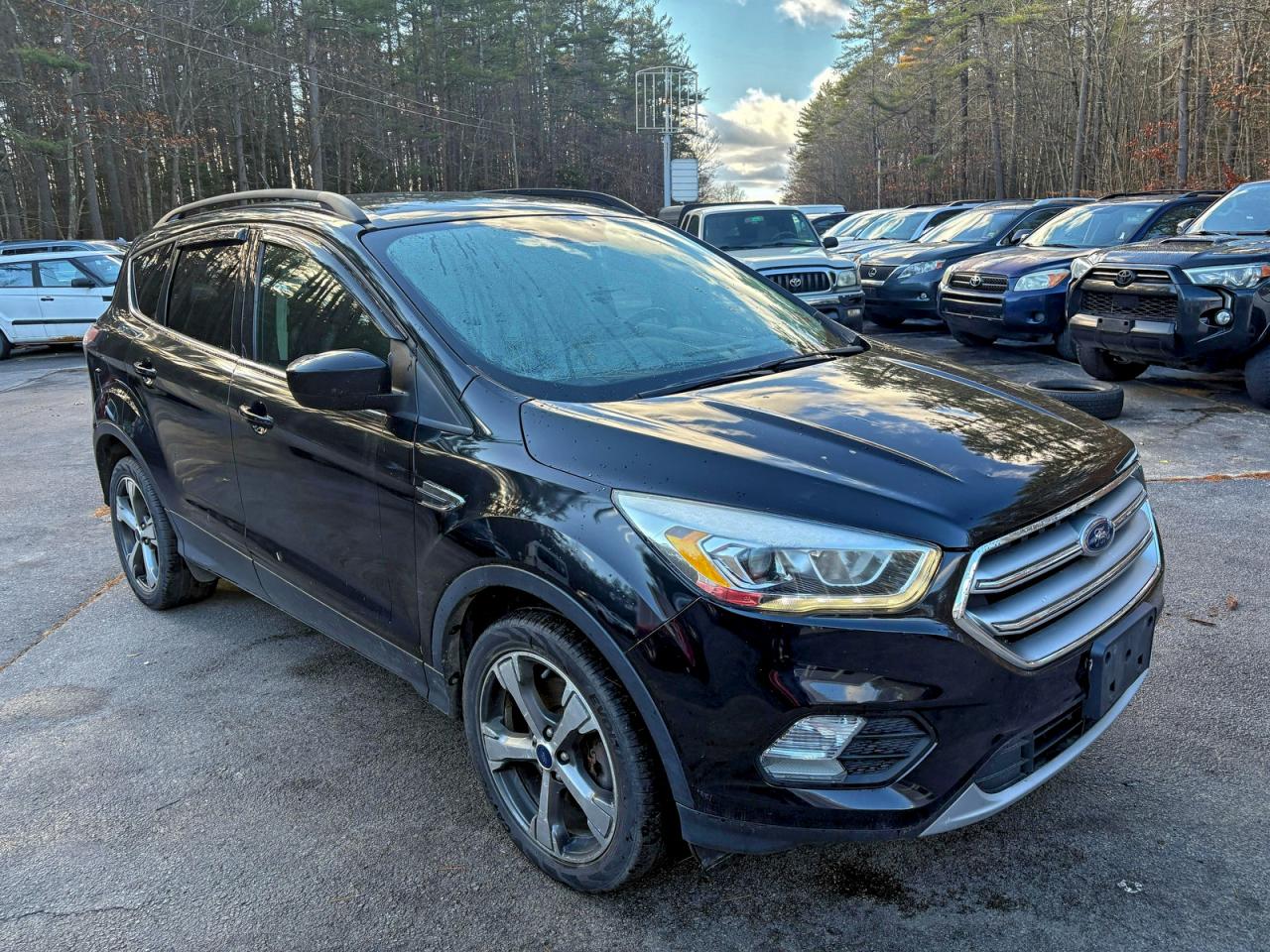 FORD ESCAPE SE