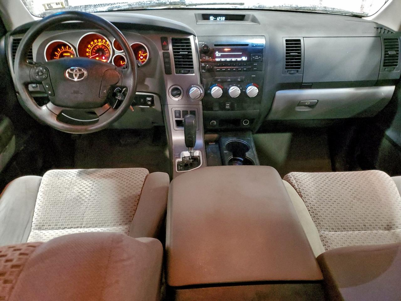 TOYOTA TUNDRA DOUBLE CAB SR5