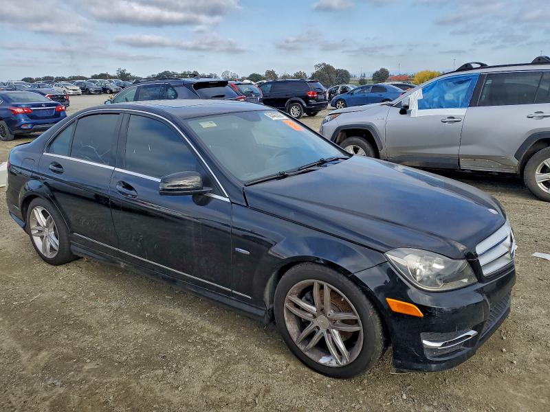 2012 MERCEDES-BENZ C 250 #3304603453