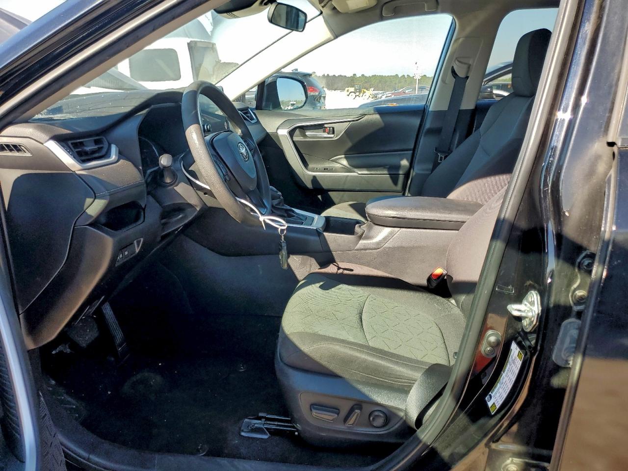 Lot #3315873086 2023 TOYOTA RAV4 XLE