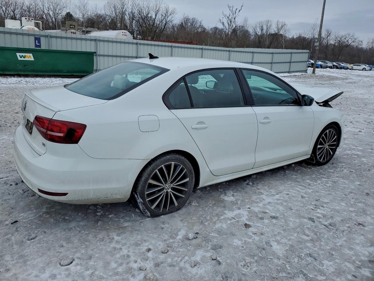 Lot #3315859167 2016 VOLKSWAGEN JETTA SPOR