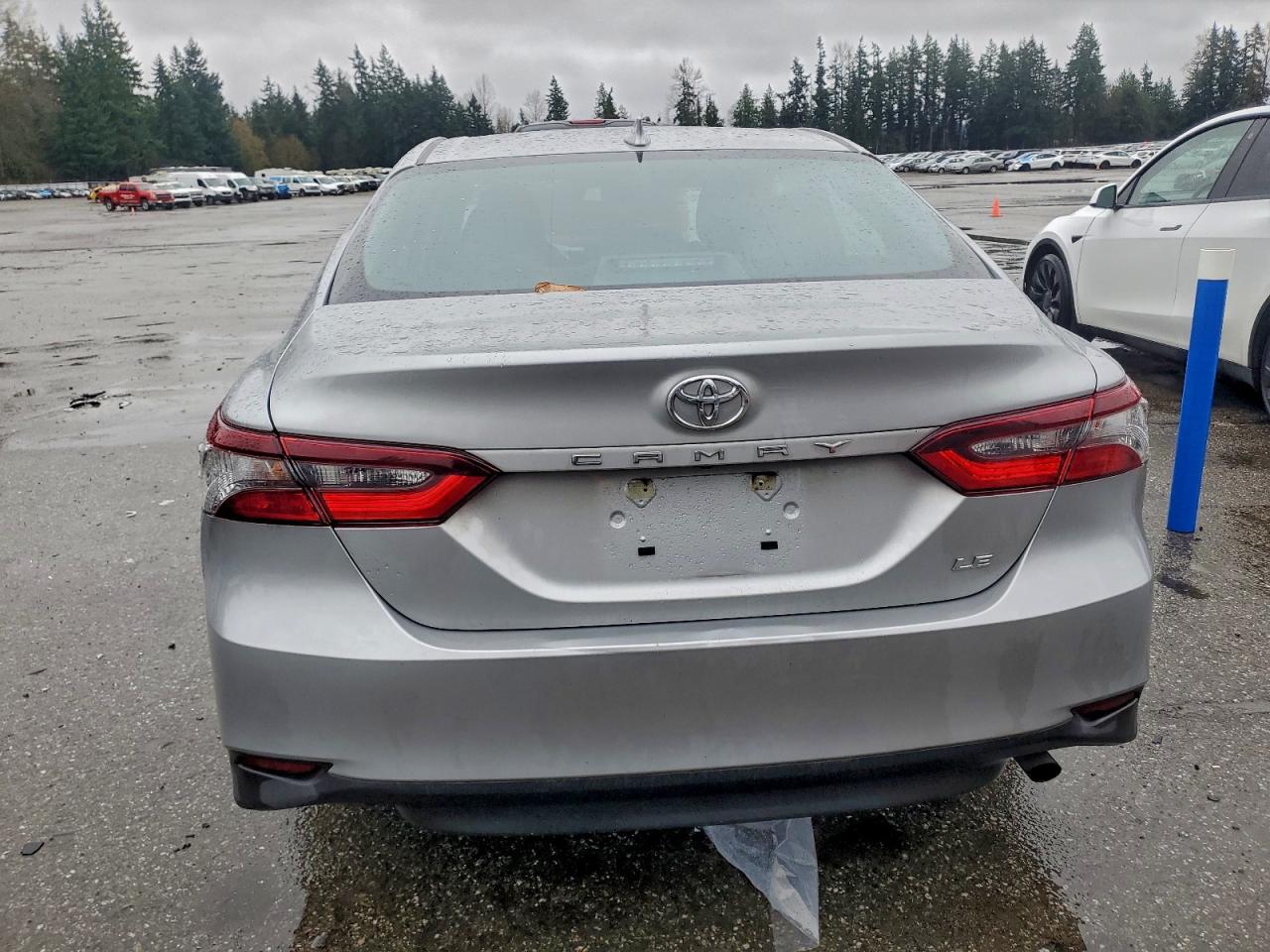 Lot #3305640771 2021 TOYOTA CAMRY LE