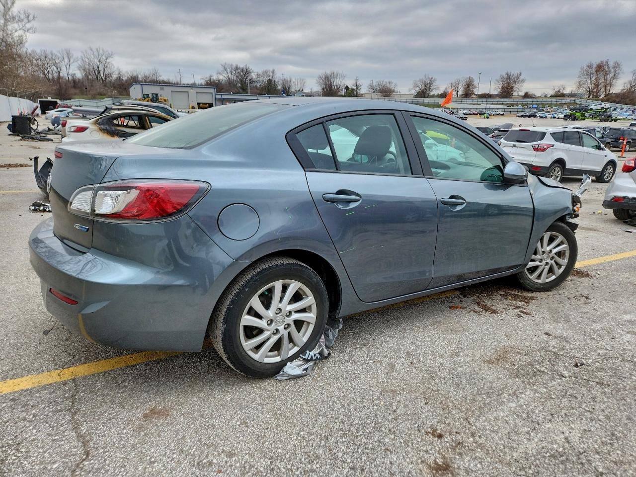 MAZDA 3 I
