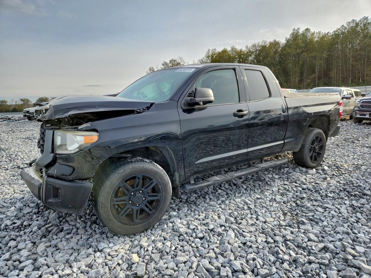TOYOTA TUNDRA DOUBLE CAB SR