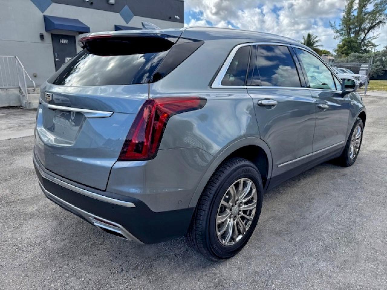 CADILLAC XT5 PREMIUM LUXURY