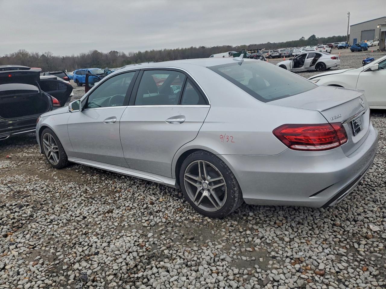 MERCEDES-BENZ E-CLASS 350