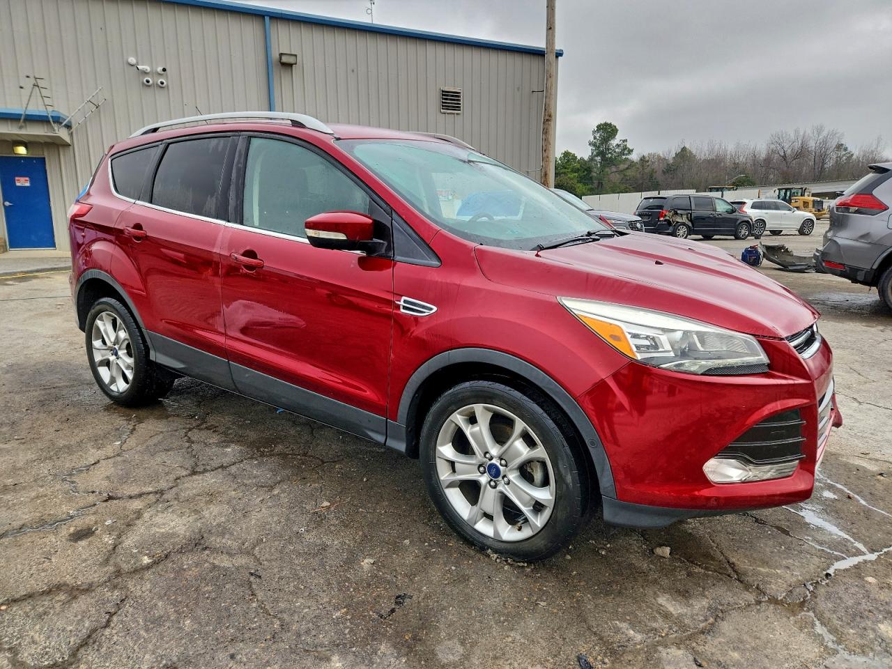 FORD ESCAPE TITANIUM