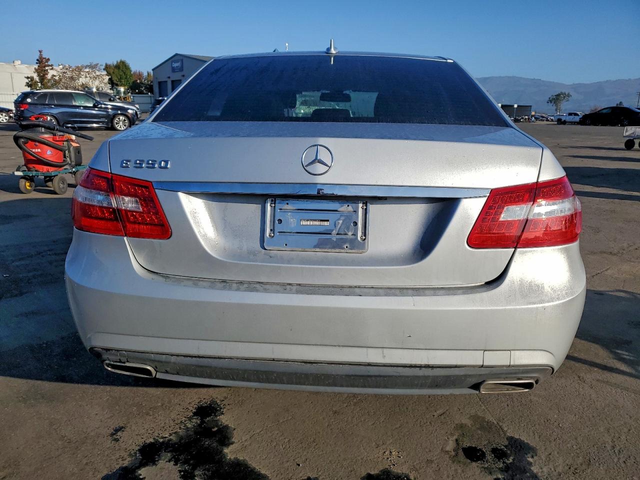 MERCEDES-BENZ E-CLASS 550