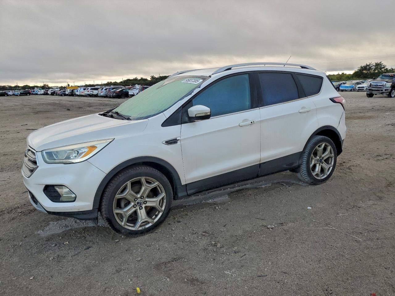 Lot #3315925120 2017 FORD ESCAPE TIT