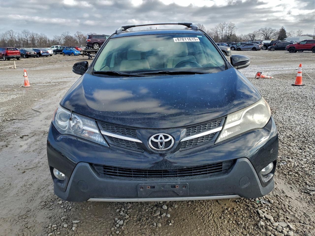 TOYOTA RAV4 XLE