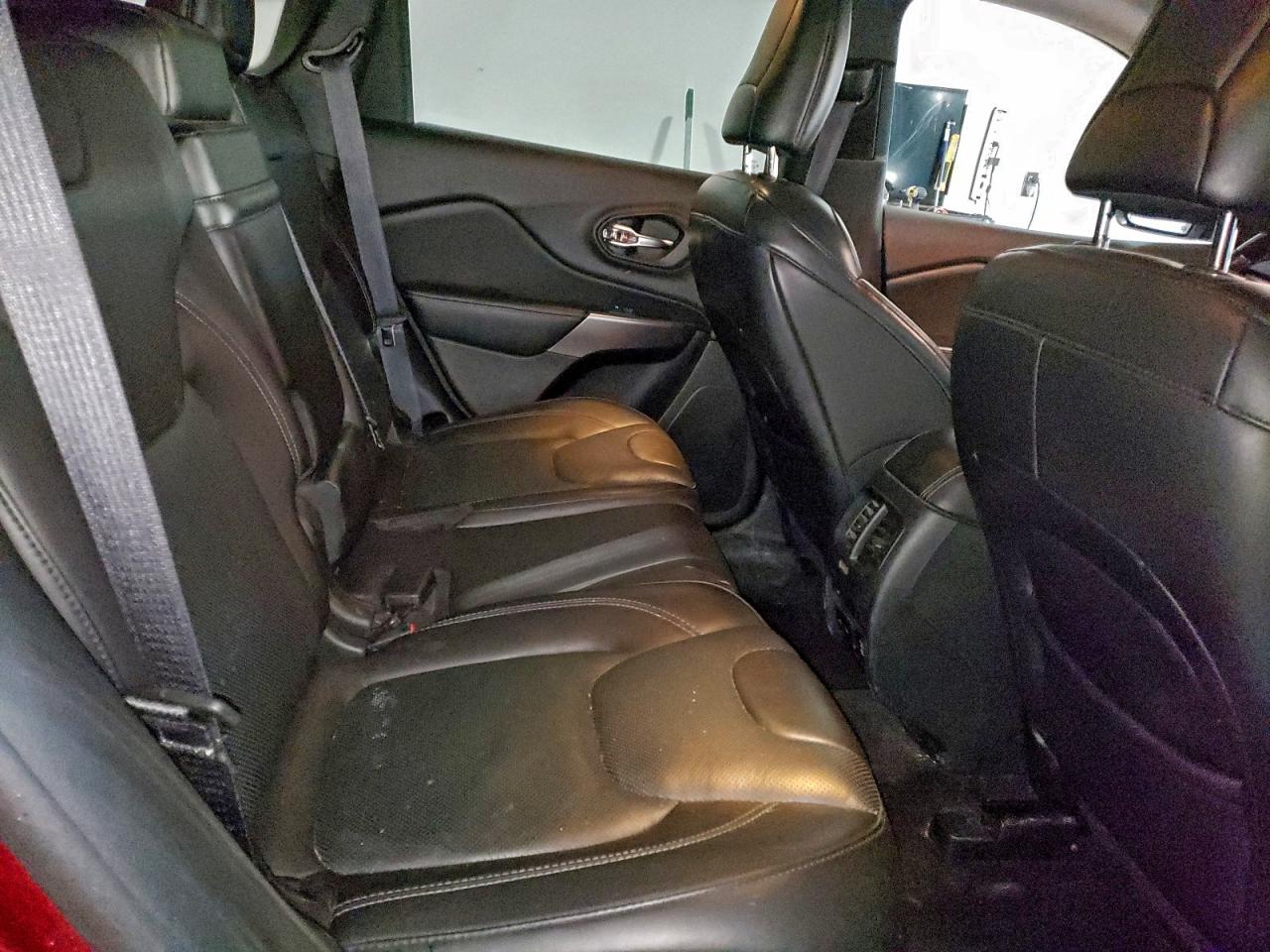 JEEP CHEROKEE OVERLAND