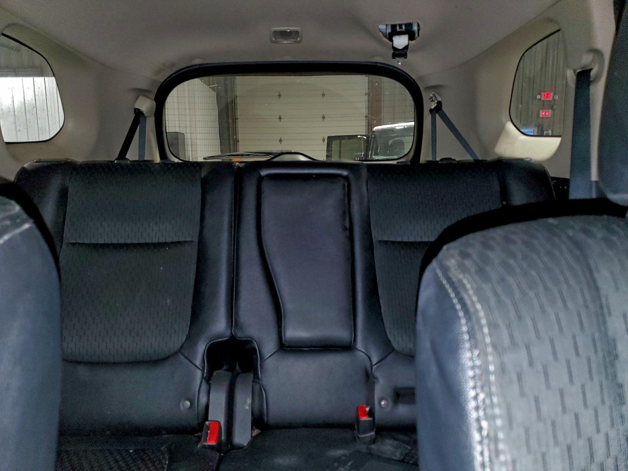 MITSUBISHI OUTLANDER SE