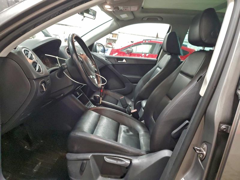 2011 VOLKSWAGEN TIGUAN S #3302909060