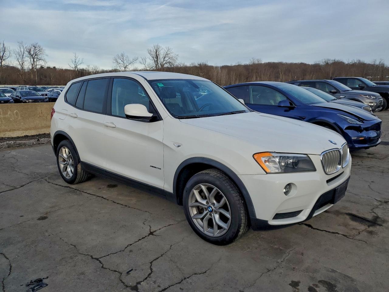 Lot #3310319046 2013 BMW X3