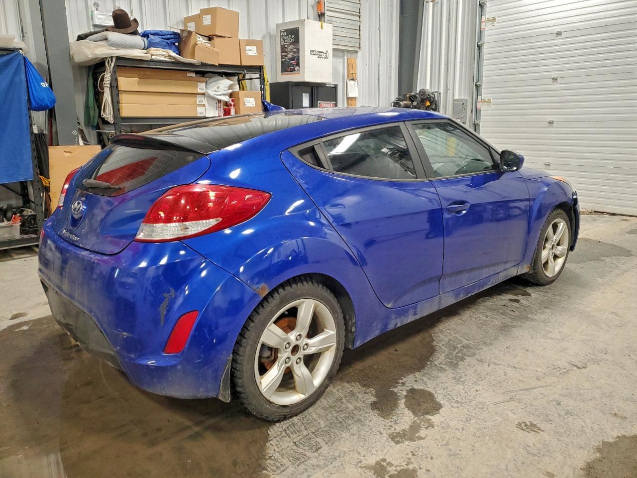 HYUNDAI VELOSTER