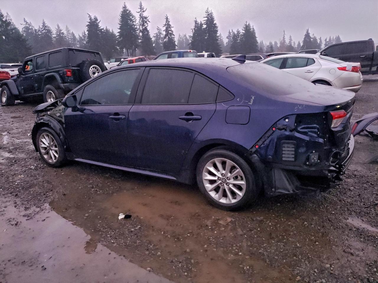 Lot #3312301801 2022 TOYOTA COROLLA LE