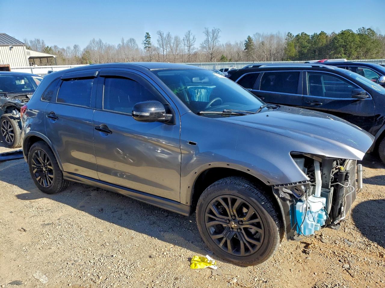 MITSUBISHI OUTLANDER ES