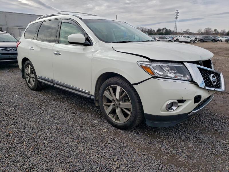 2015 NISSAN PATHFINDER #3305571087