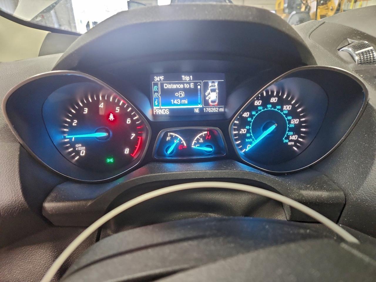 FORD ESCAPE TITANIUM