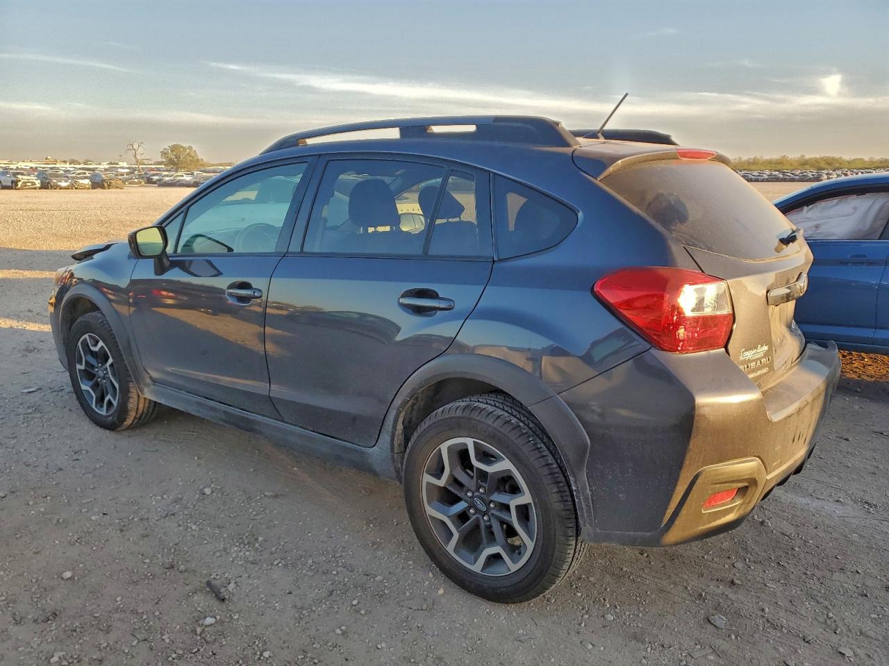 SUBARU CROSSTREK PREMIUM