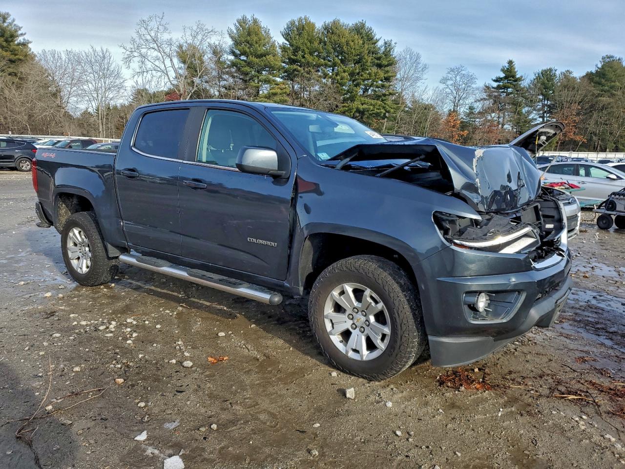 CHEVROLET COLORADO LT