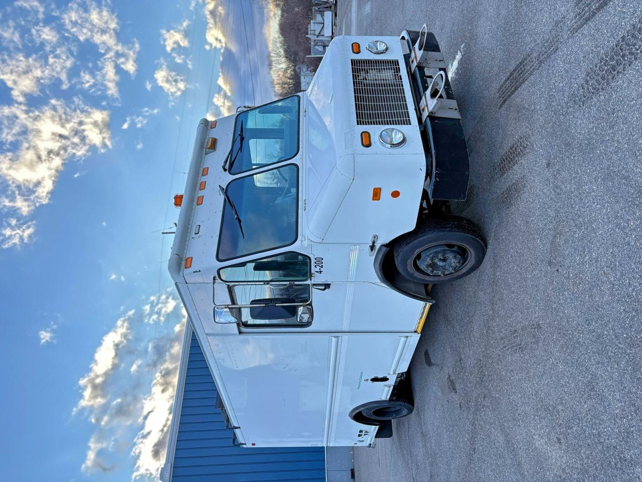 Lot #3309212642 2008 FREIGHTLINER ALL MODELS