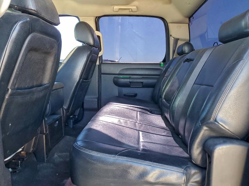 2011 CHEVROLET SILVERADO #3309608558