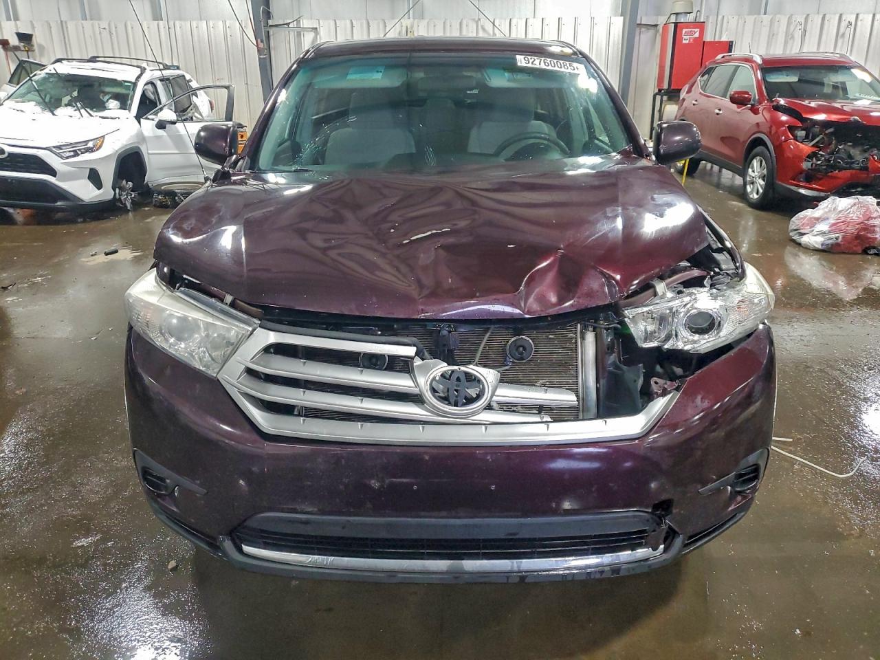 TOYOTA HIGHLANDER BASE