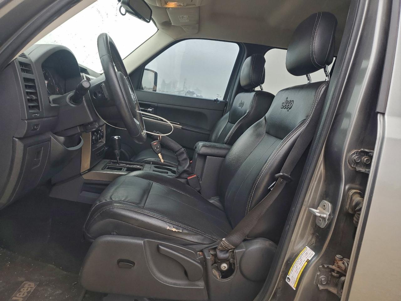 JEEP LIBERTY LIMITED