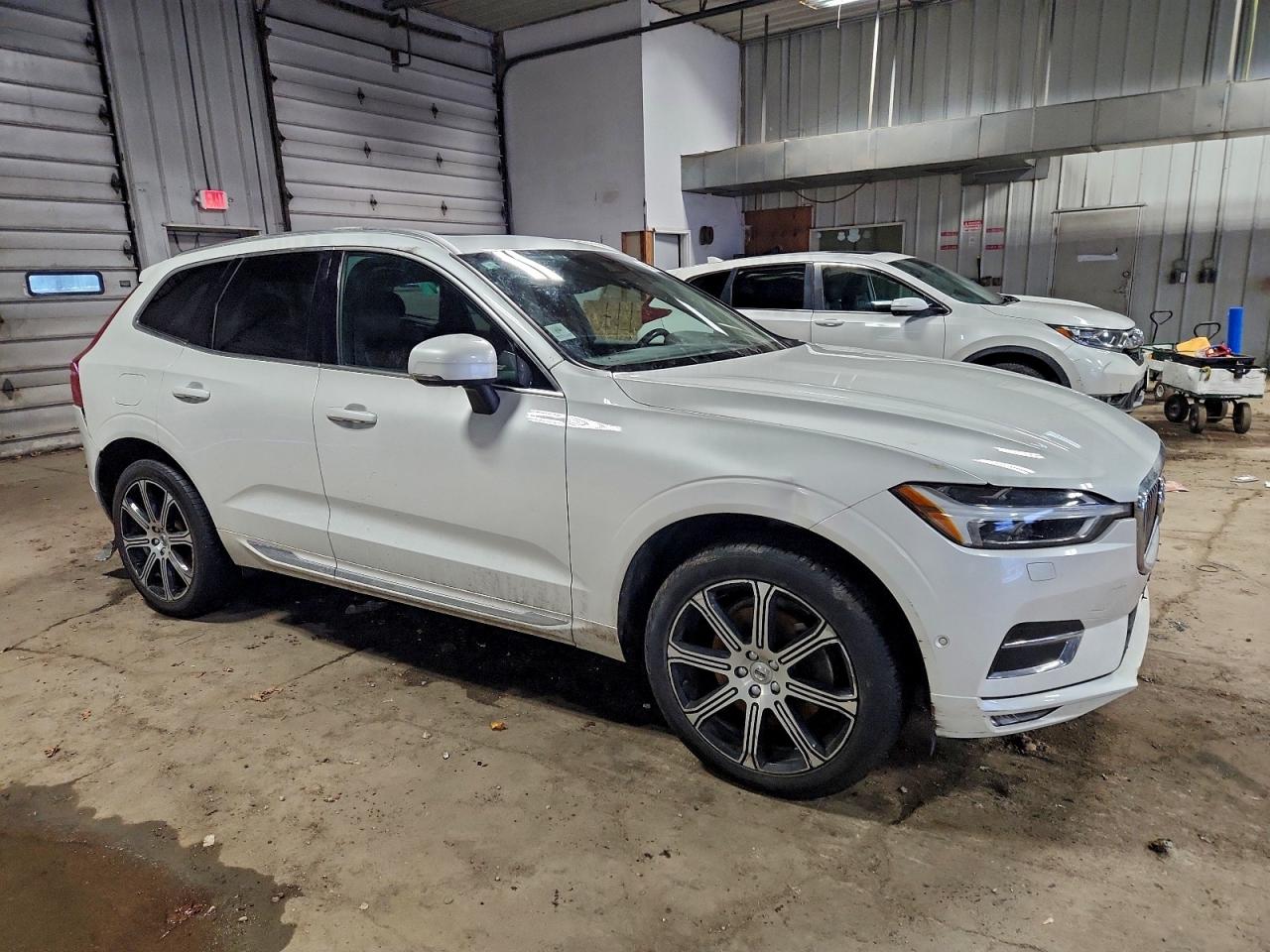 VOLVO XC60 T6 INSCRIPTION