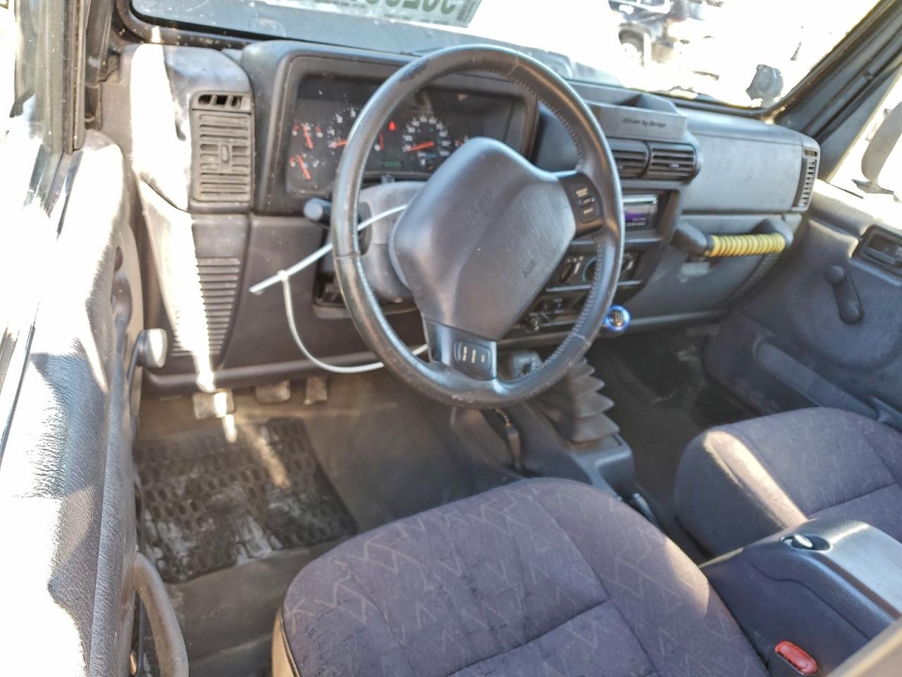 Lot #3311531250 2002 JEEP WRANGLER /