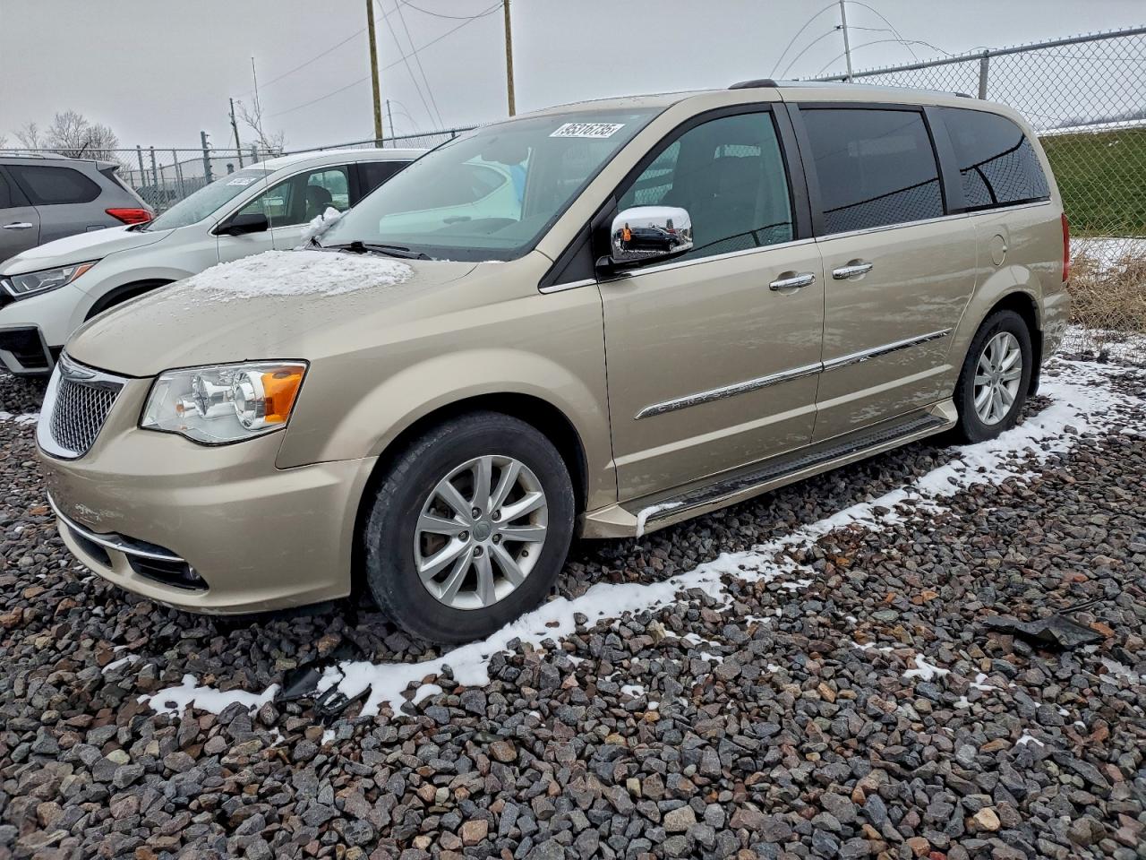 CHRYSLER TOWN & COUNTRY LIMITED PLATINUM