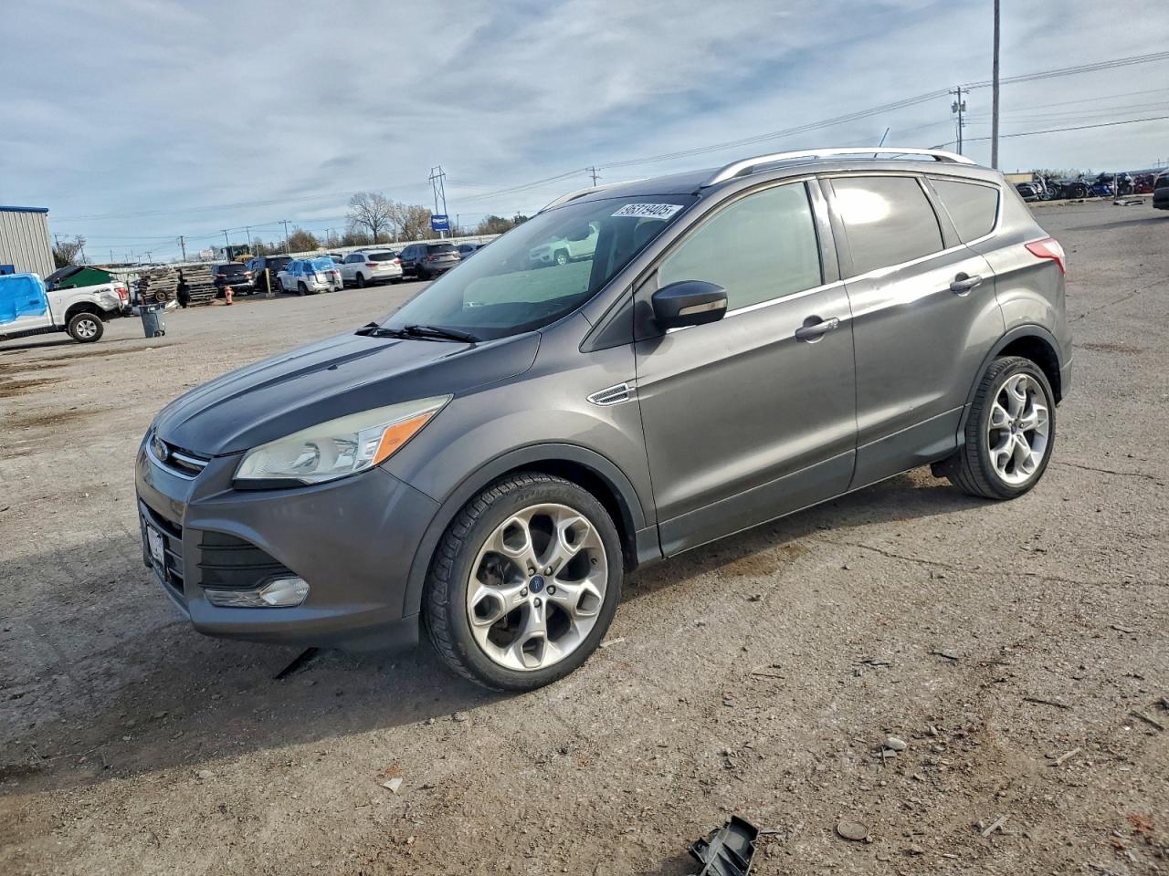 FORD ESCAPE TITANIUM