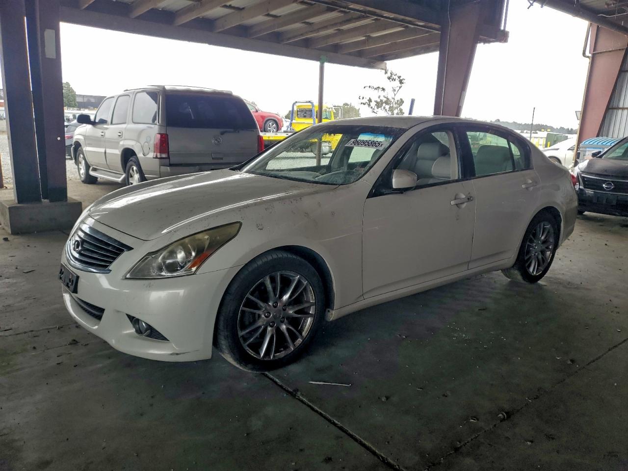 INFINITI G37 BASE