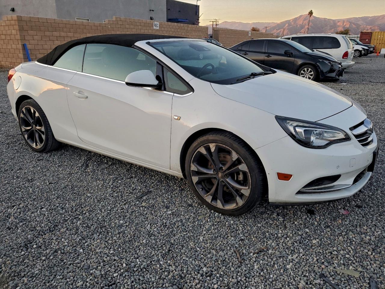 BUICK CASCADA PREMIUM