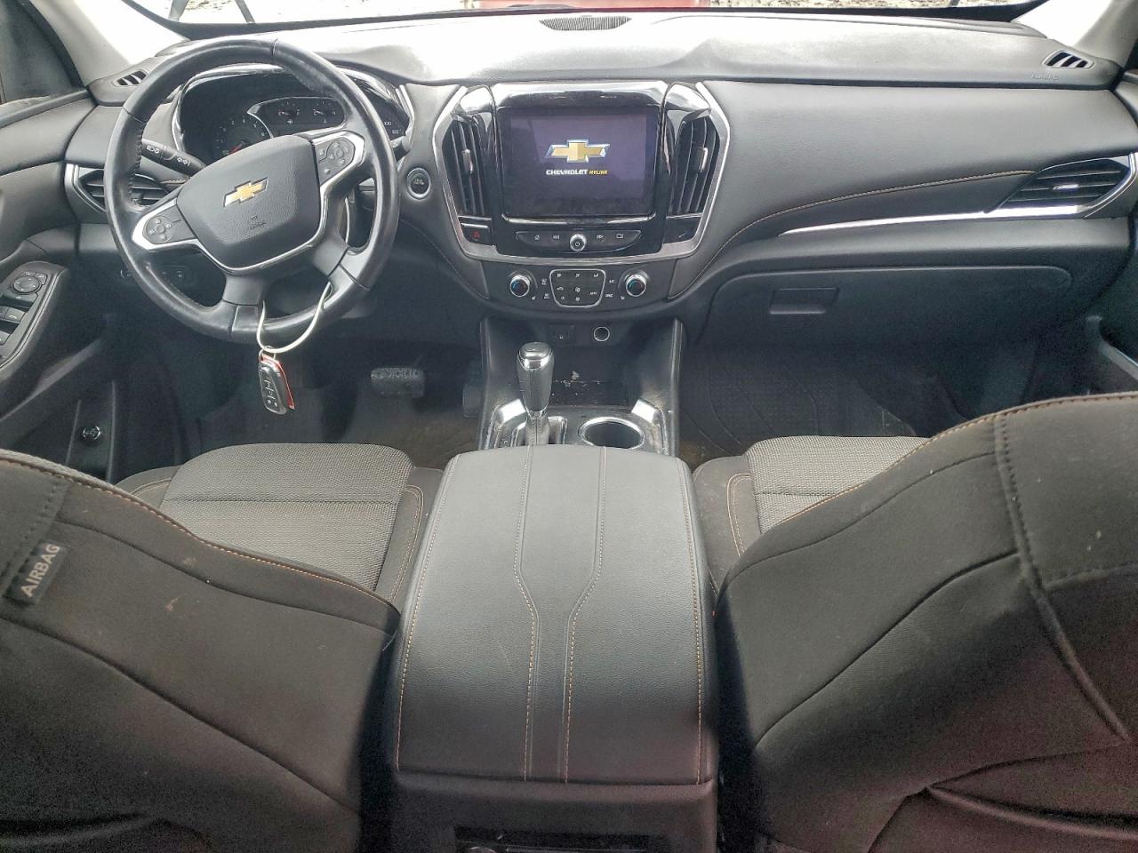 CHEVROLET TRAVERSE LT