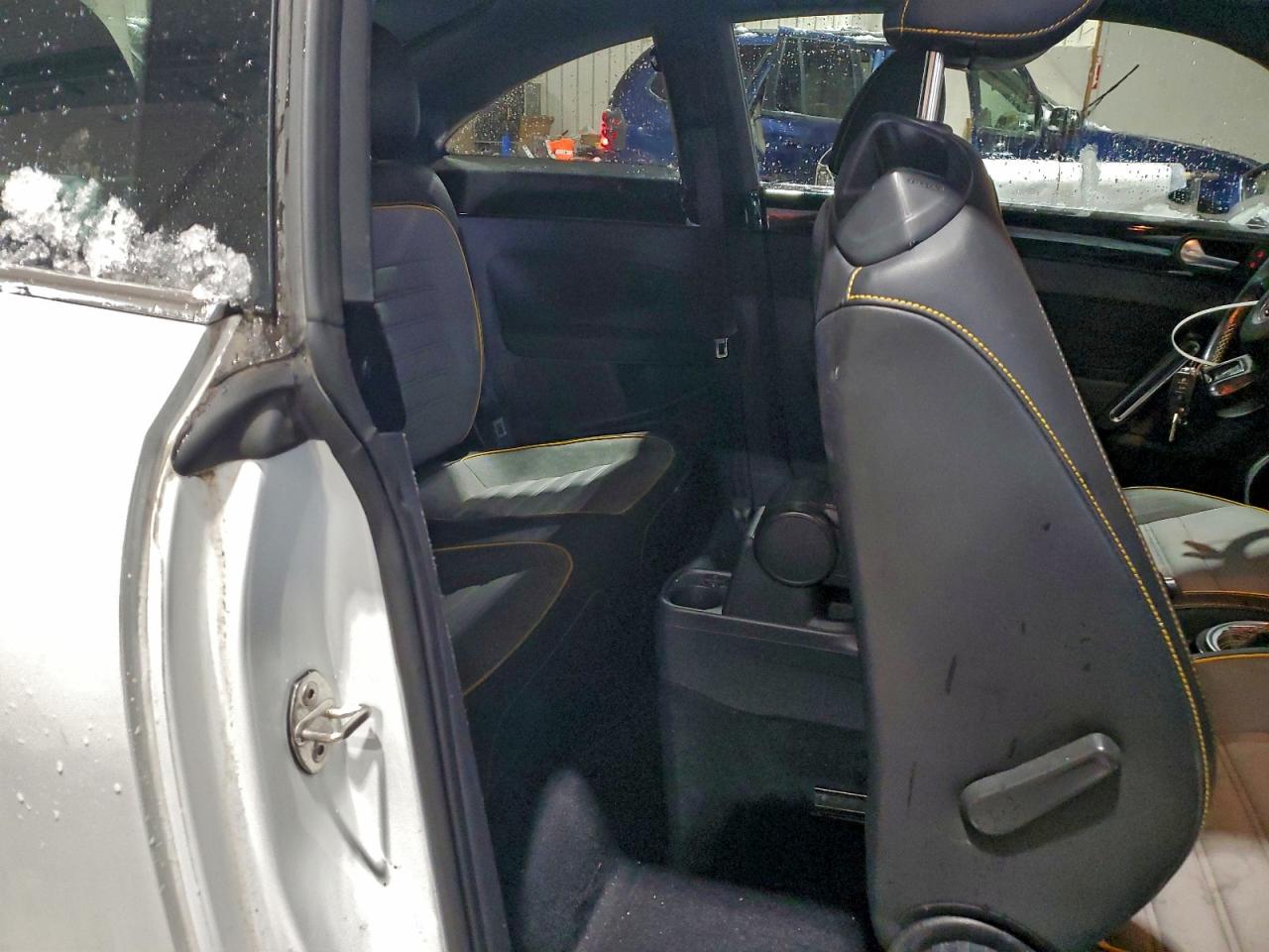 VOLKSWAGEN BEETLE DUNE