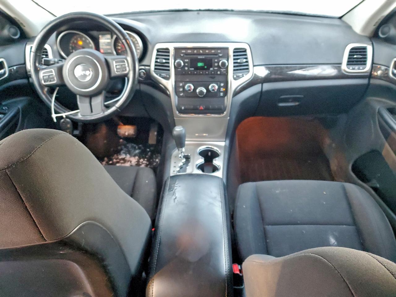 JEEP GRAND CHEROKEE LAREDO