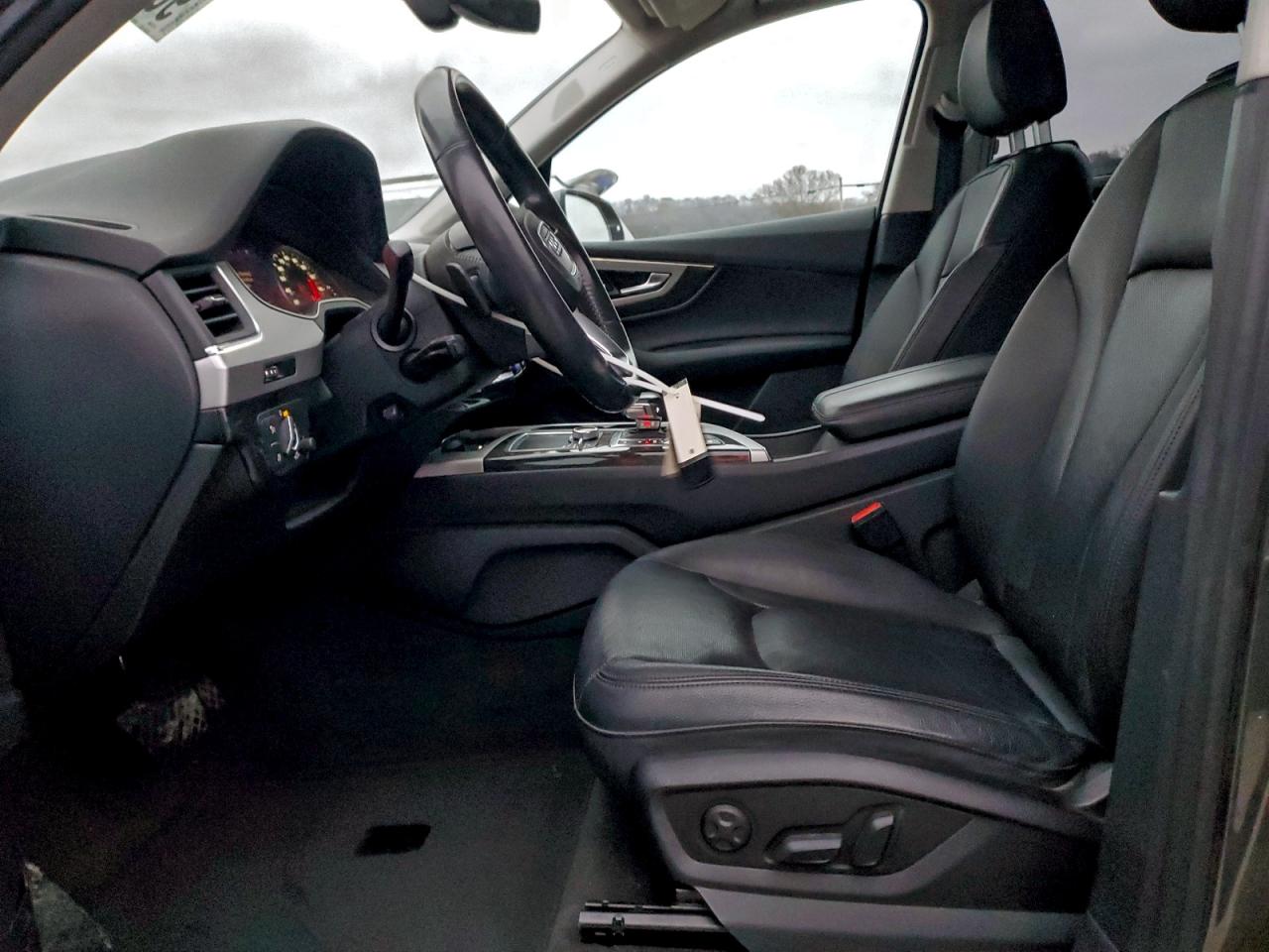 AUDI Q7 PREMIUM PLUS