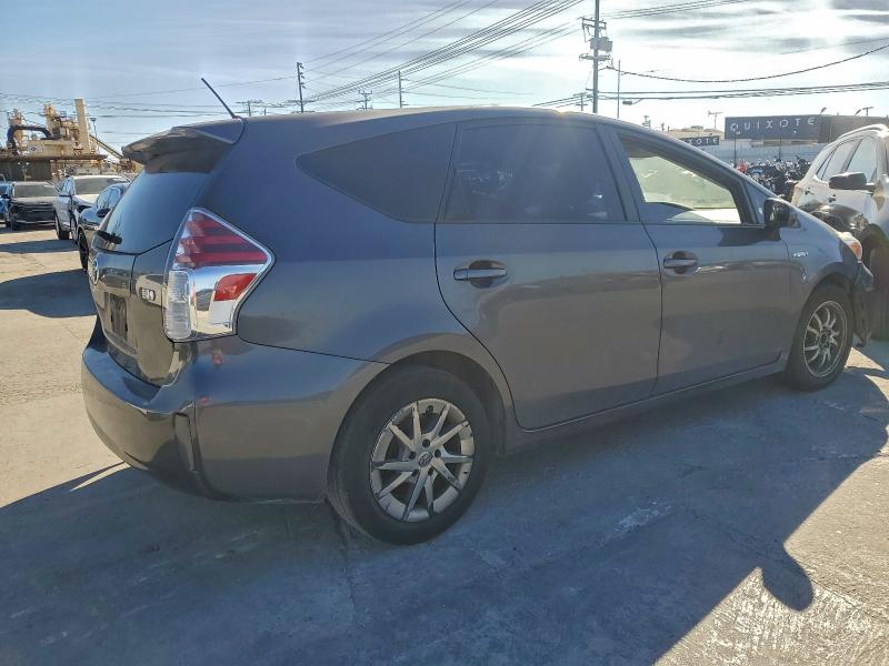 2015 TOYOTA PRIUS V #3303979726