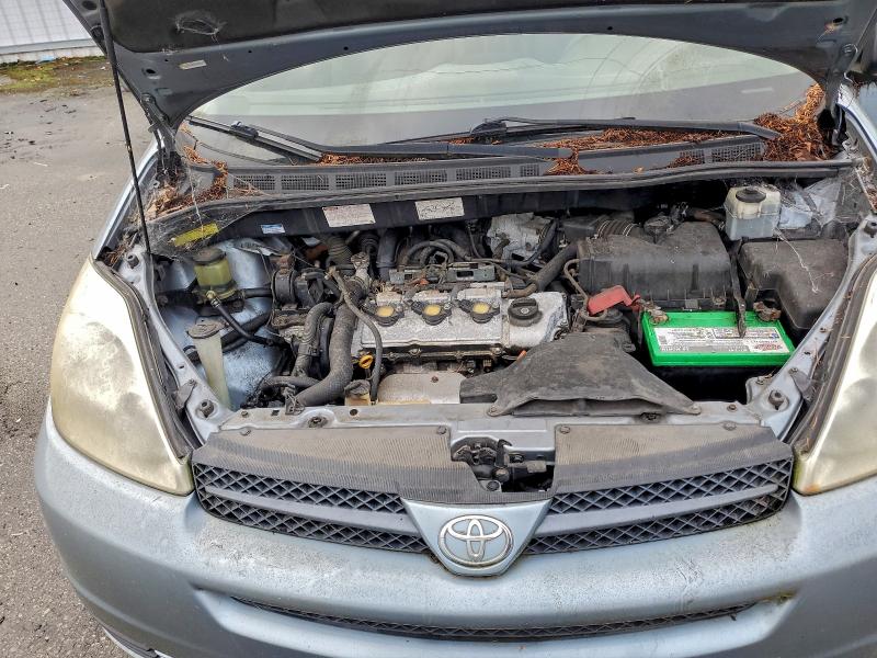 2004 TOYOTA SIENNA CE #3304059539